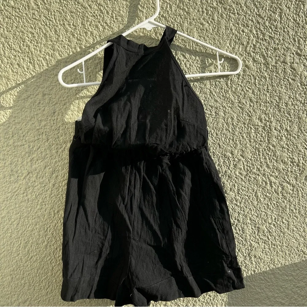 Backless romper - Picture 3 of 6